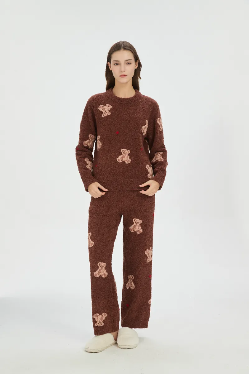 Bruine zachte fleece pyjama voor dames